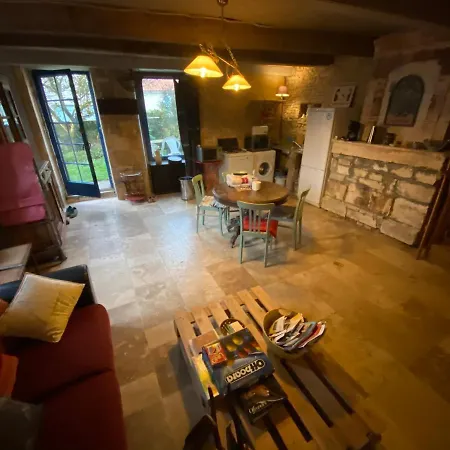 Holiday home Un Authentique A La Saint-Froult